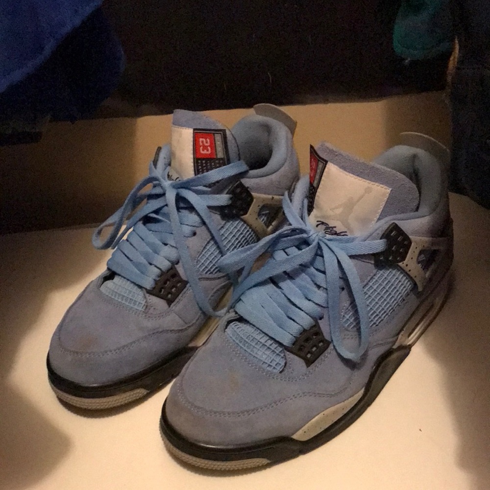 Jordan 4’s